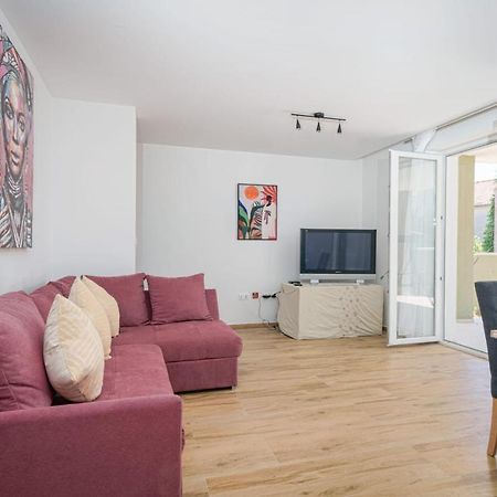 Pina Tourist Apartments Vodice Eksteriør billede